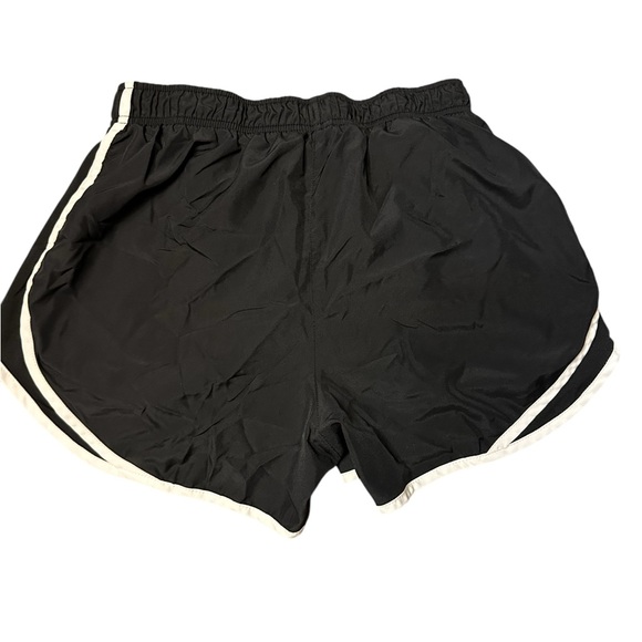 Nike Women's Black Dri-Fit Running Shorts size S - Picture 2 of 7